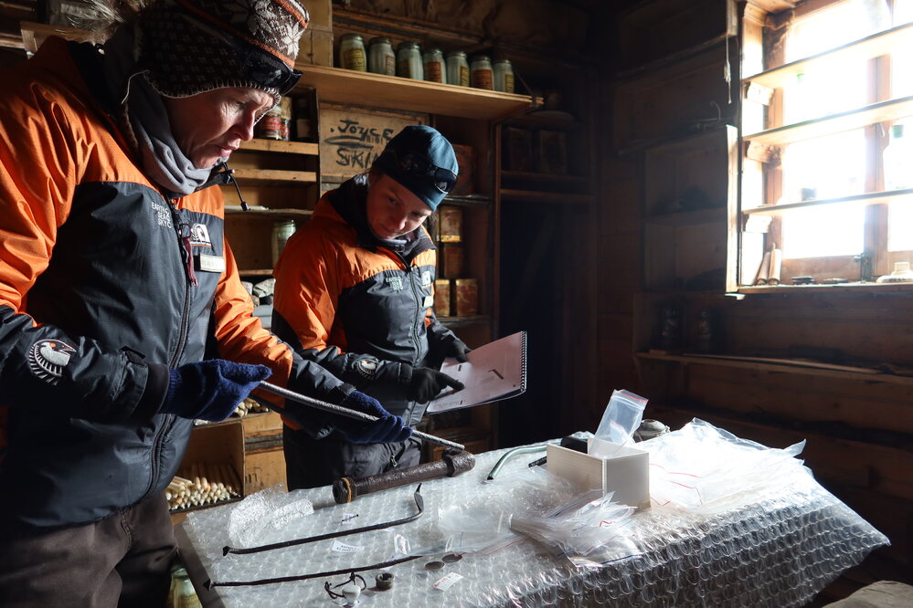 2022-23 Conservators at work, Megan Absolon and Jane Hamill