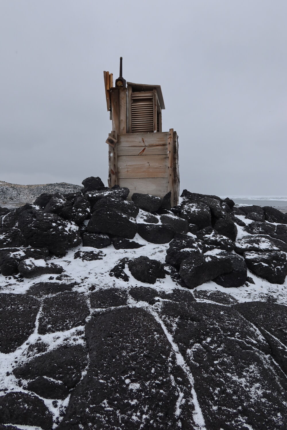 2022-23 Meteorological screen, Cape Royds