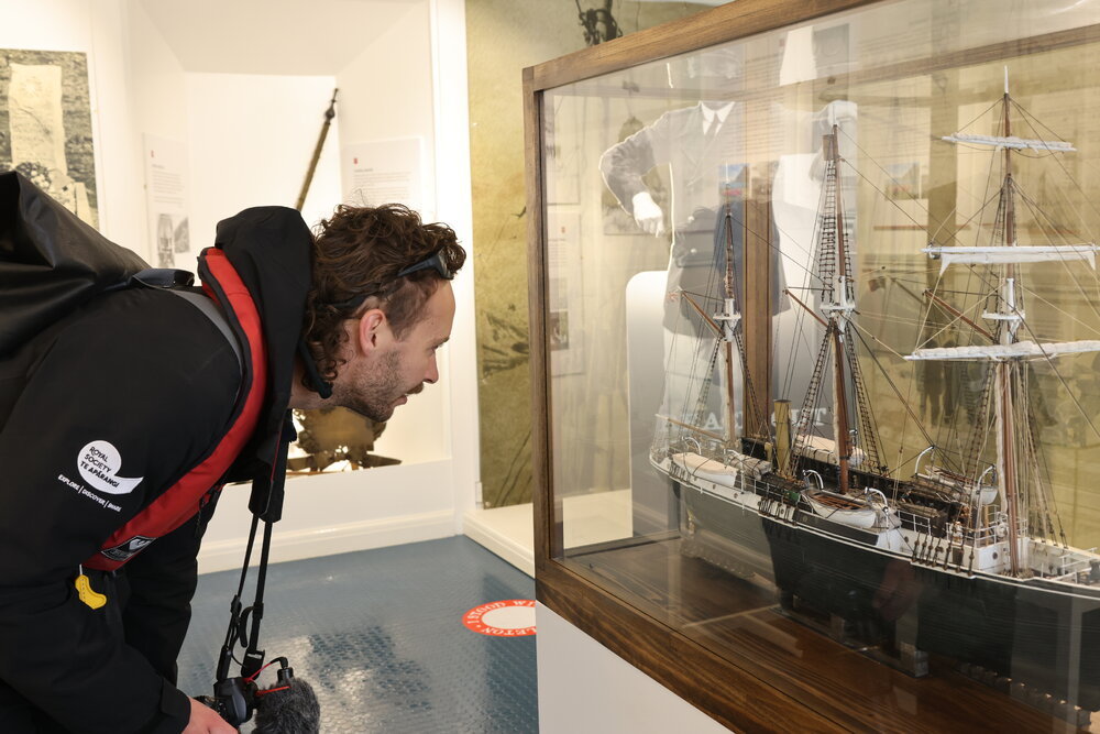Cole Yeoman and replica ship