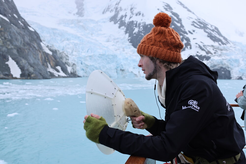 Inspiring Explorer Peregrin Hyde