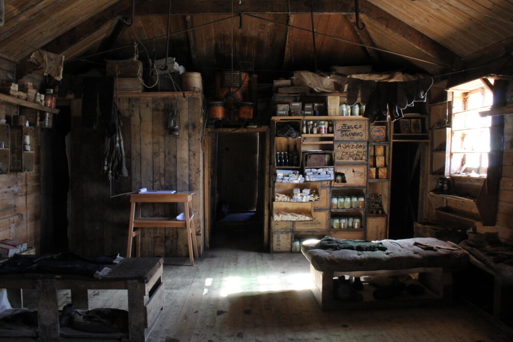 2018-19 Shackleton's 'Nimrod' hut inspection, interior (007)