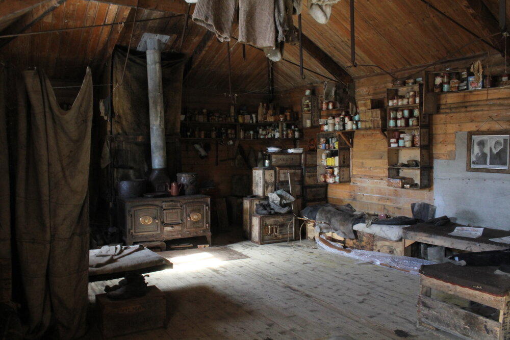 2018-19 Shackleton's 'Nimrod' hut inspection, interior (011)