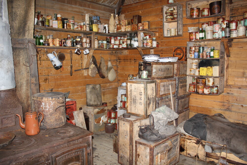 2018-19 Shackleton's 'Nimrod' hut inspection, interior (015)