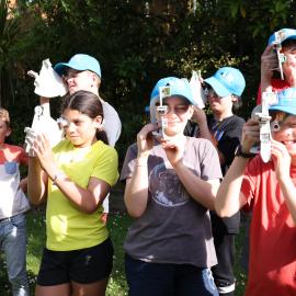 Young Inspiring Explorers learn to use sextants (006)