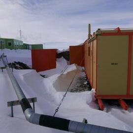 2020-21 Hillary's TAE/IGY hut Inspection - Exterior (006)