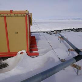 2020-21 Hillary's TAE/IGY hut Inspection - Exterior (007)