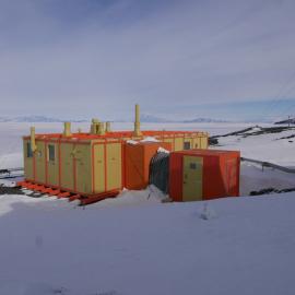 2020-21 Hillary's TAE/IGY hut Inspection - Exterior (011)