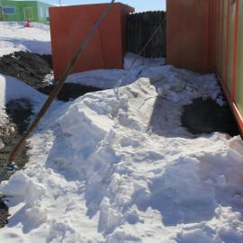 2019-20 Hillary's TAE/IGY hut inspection, exterior (016)