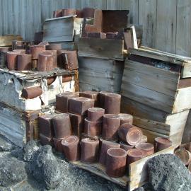 2005 Shackleton's 'Nimrod' hut exterior, Cape Royds (004)