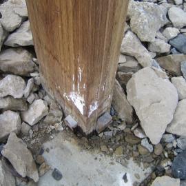 2005 Base of Observation Hill Cross (002)