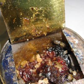 2006 Opening a Red Gooseberries can (002)