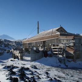 2006 Shackleton's 'Nimrod' hut exterior, Cape Royds (008)