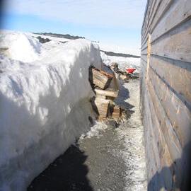 2006-07 South wall of Scott's 'Terra Nova' hut and Bowers' Annexe