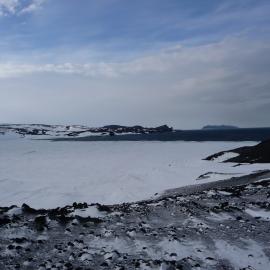 2009-10 Cape Royds landscape (010)