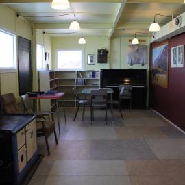 2019-20 Hillary's TAE/IGY Hut inspection, interior (016)