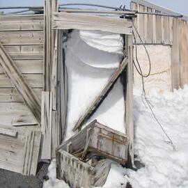 2002 Scott's 'Terra Nova' hut, exterior survey image - Latrine (010)