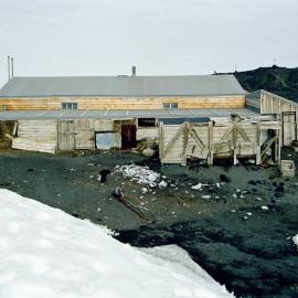 2002 Scott's 'Terra Nova' hut, North elevation