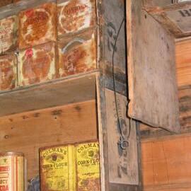 2003 K440 at Shackleton's 'Nimrod' hut, interior - Survey of box types (016)