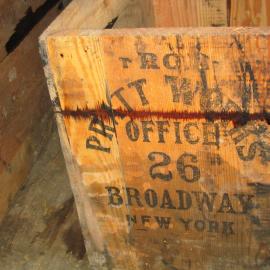 2003 K440 at Shackleton's 'Nimrod' hut, interior - Survey of box types (024)