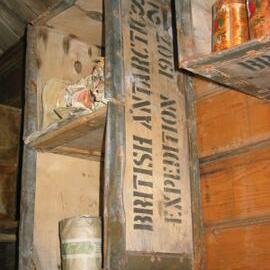 2003 K440 at Shackleton's 'Nimrod' hut, interior - Survey of box types (032)