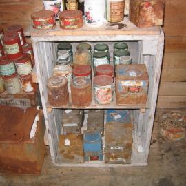 2003 K440 at Shackleton's 'Nimrod' hut, interior - Survey of box types (039)