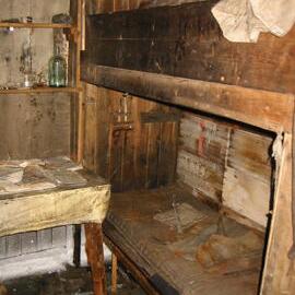 2002 Scott's 'Terra Nova' hut, interior survey image - Geology area (002)