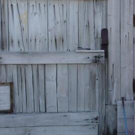 2004-05 Shackleton's 'Nimrod' hut exterior (037)