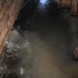 2004-05 Scott's 'Terra Nova' hut, work task, inspection (23)