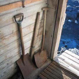 2003-04 Entrance porch to Shackleton's 'Nimrod' Hut (003)