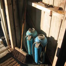 2003-04 Entrance porch to Shackleton's 'Nimrod' Hut (004)
