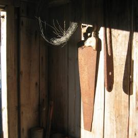 2003-04 Entrance porch to Shackleton's 'Nimrod' Hut (005)