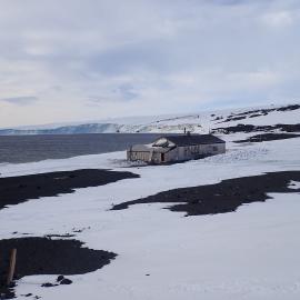Exterior view of Scott's 'Terra Nova' hut (010)