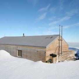 2008-09 'Terra Nova' hut, General exterior (158)