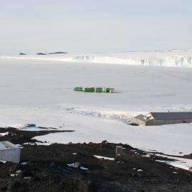 2008-09 'Terra Nova' hut, General exterior (163)