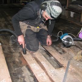 2008-09 'Terra Nova' hut, floor, Gord Macdonald (023)