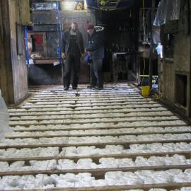 2008-09 'Terra Nova' hut, floor (033)