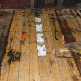 2008-09 'Terra Nova' hut, floor (312)