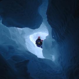 Inside an ice cave (001)