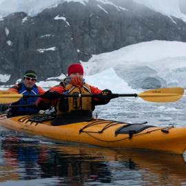AHT Executive Director Nigel Watson and SEHC teacher Caragh Doherty in tandem kayak (002)