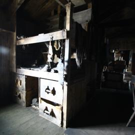 2008-09 'Terra Nova' hut, interior artefacts (203)