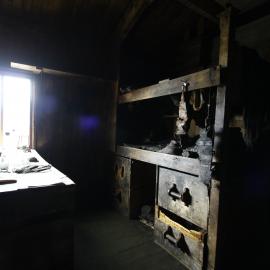 2008-09 'Terra Nova' hut, interior artefacts (204)