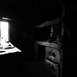 2008-09 'Terra Nova' hut, interior artefacts (205)