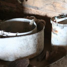 2008-09 'Terra Nova' hut, interior artefacts (254)