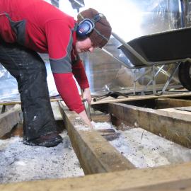 2008-09 'Terra Nova' hut, Floor (589)