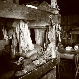 2008-09 'Terra Nova' hut, interior artefacts (107)
