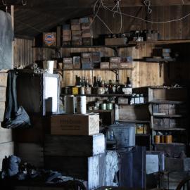 2008-09 'Terra Nova' hut, interior artefacts (128)