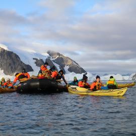Inspiring Explorers board their kayaks