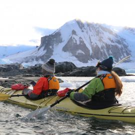 Inspiring Explorers Sadra Sultani and Ihlara McIndoe kayaking (002)