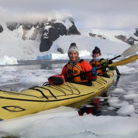 Inspiring Explorers Sadra Sultani and Ihlara McIndoe kayaking through the brash ice (002)