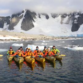 Group kayak photo (002)